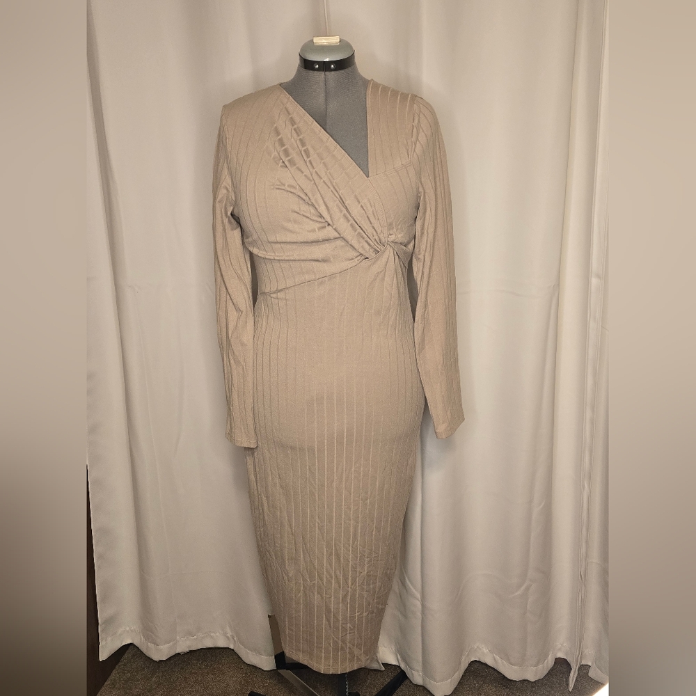 Aster Dress